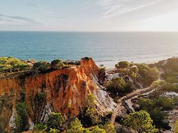 Pine Cliffs Village