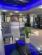 R Nite Star Inn & Suite