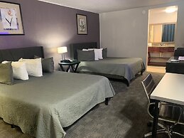 R Nite Star Inn & Suite