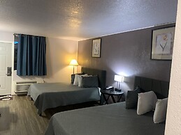 R Nite Star Inn & Suite