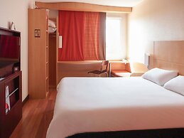 Ibis Albert Pays de Somme