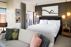 ANDAZ SAVANNAH, BY HYATT