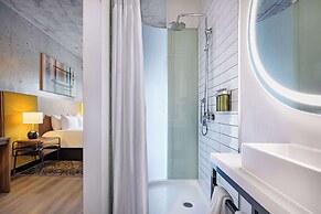 The Loom Hotel, Tapestry Collection by Hilton
