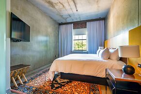 The Loom Hotel, Tapestry Collection by Hilton