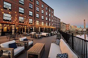 The Loom Hotel, Tapestry Collection by Hilton