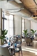 The Loom Hotel, Tapestry Collection by Hilton