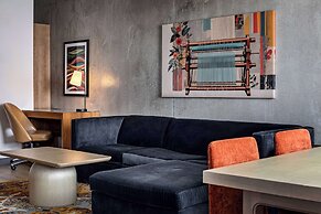 The Loom Hotel, Tapestry Collection by Hilton