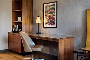 The Loom Hotel, Tapestry Collection by Hilton