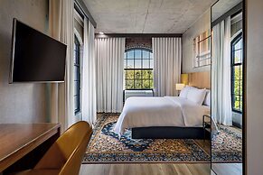 The Loom Hotel, Tapestry Collection by Hilton