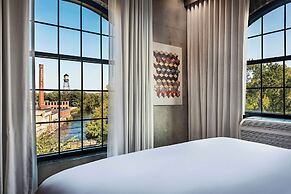 The Loom Hotel, Tapestry Collection by Hilton