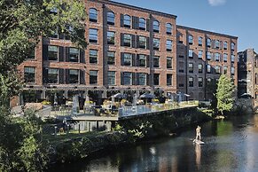 The Loom Hotel, Tapestry Collection by Hilton