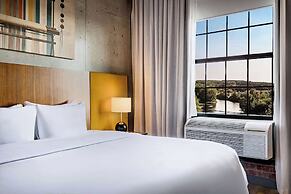 The Loom Hotel, Tapestry Collection by Hilton