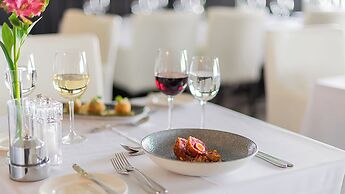 Carlyon Bay Hotel