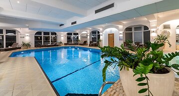 Carlyon Bay Hotel