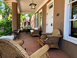 Casa Culinaria The Gourmet Inn