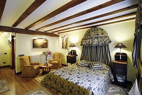 Hotel Boutique Real Casona de las Amas