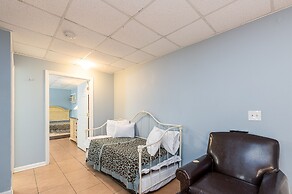 Hotel Charlee Villas by the Beach