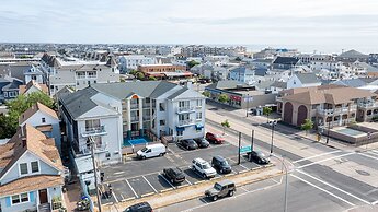 Hotel Charlee Villas by the Beach
