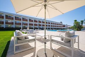 Malibu Foz Hotel - La Maison Younan