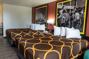 Super 8 by Wyndham Newcastle