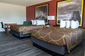 Super 8 by Wyndham Newcastle