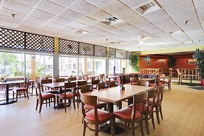 Dolphin Beach Resort