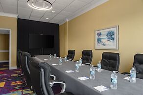 Dolphin Beach Resort