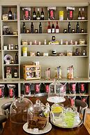 Queen’s Hotel by BON Hotels