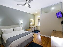 Queen’s Hotel by BON Hotels