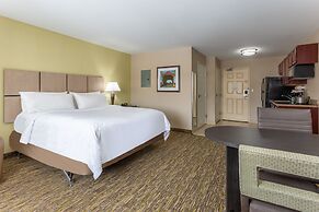 Candlewood Suites Airport by IHG