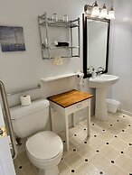The Harbourview Inn