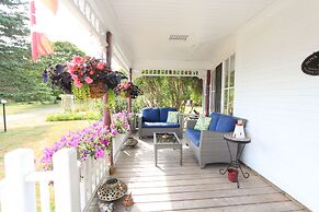 The Harbourview Inn