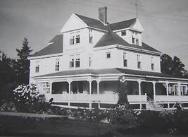 The Harbourview Inn