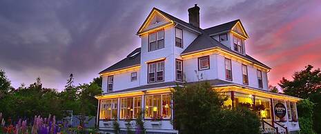 The Harbourview Inn
