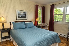 The Harbourview Inn