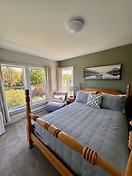 The Harbourview Inn