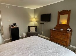 The Harbourview Inn