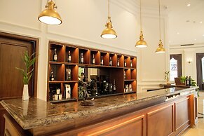 Pearl River Hotel