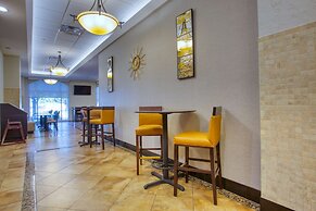 Drury Inn & Suites Near La Cantera Parkway