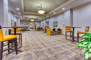 Drury Inn & Suites Near La Cantera Parkway