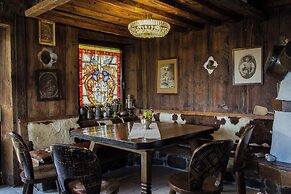 Alp Art Hotel