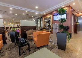 Lions Garden Hotel
