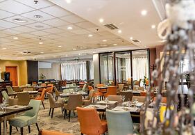Lions Garden Hotel