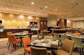 Lions Garden Hotel