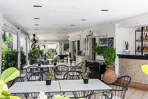 Konstantina Apartments