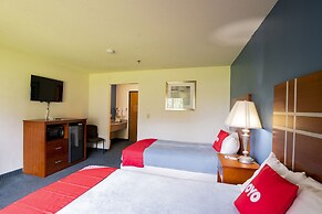 OYO Hotel Redwood Falls near Jackpot Casino