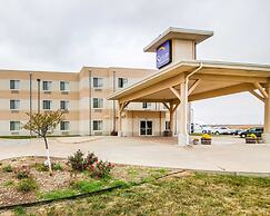 Rodeway Inn & Suites
