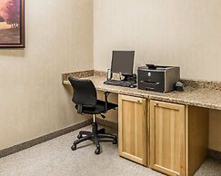 Rodeway Inn & Suites
