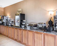 Rodeway Inn & Suites