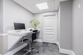 Oakfield Hotel & Suites, Ascend Hotel Collection